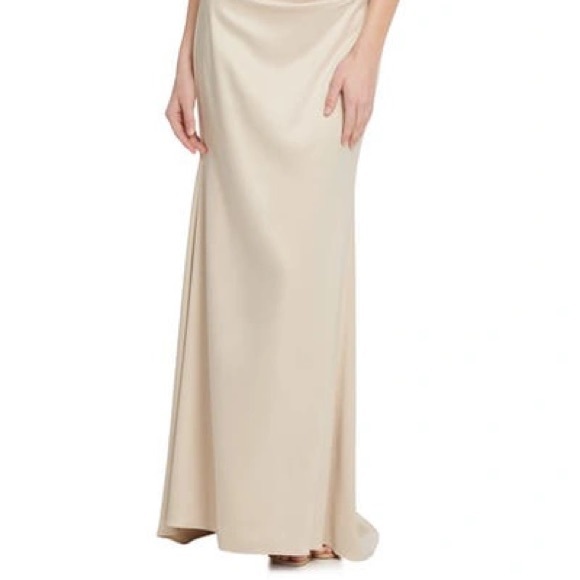 Vince Camuto Champagne OFF THE SHOULDER RUCHED TRUMPET GOWN MAXI DRESS CHP - Picture 8 of 8
